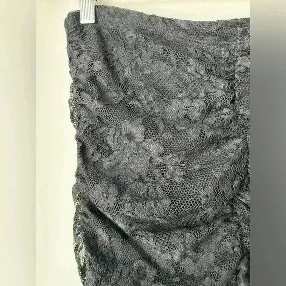H&M Womens Black Lace Ruched Vampy Romantic Gothic Witchy Feminine Tube Top 0 - Picture 9 of 9